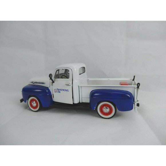 ARMSTRONG AIR CONDITIONING  1934 FORD  BED TRUCK - Picture 4 of 11